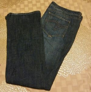 Vanity Boyfriend Fit Jeans