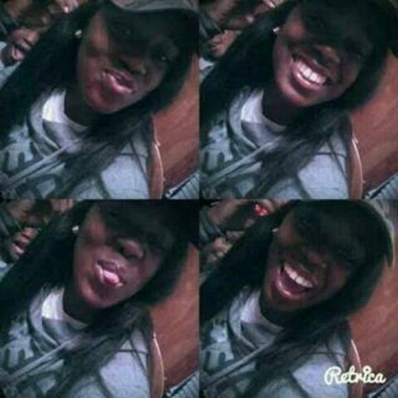 Meet your Posher, Brittany