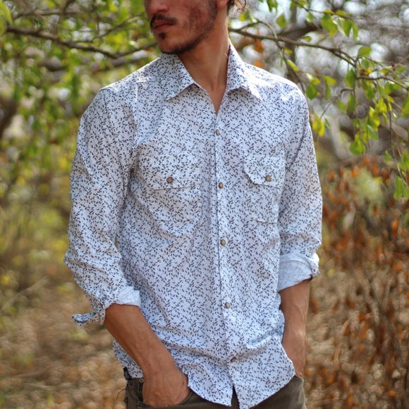Mens casual long sleeve shirt button down