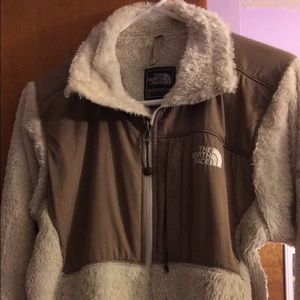 Women's fuzzy Northface