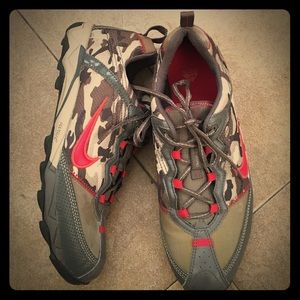 Nike Camo Trail Shoes
