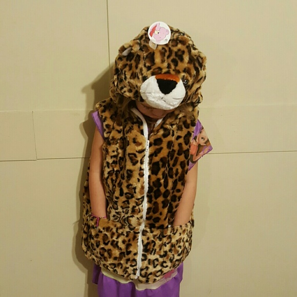 🎉SALE🎉Jaguar vest,