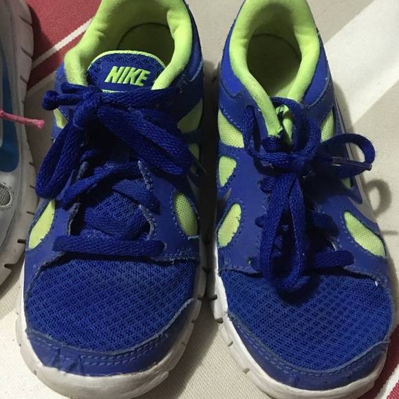 Reserved for @maggy9 Kids Nike free runs