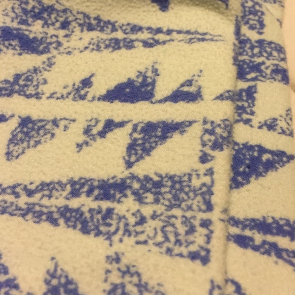 •••SOLD•••LuLaRoe TC leggings - Picture 3 of 3