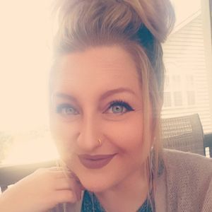 Meet your Posher, Mandy