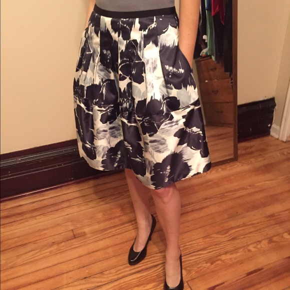 The Limited Flower Patten Skirt