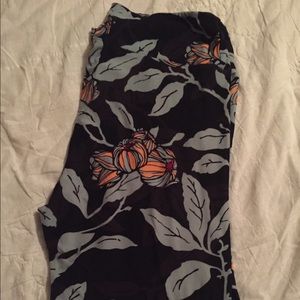 Floral print Lularoe TC leggings