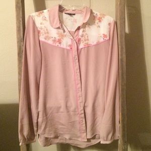 American Eagle pink satin button down