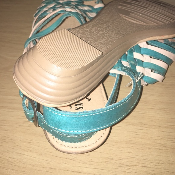 Authentic Mexican Huaraches - Picture 4 of 5