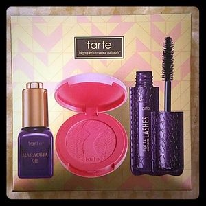 Tarte Holidaze Deluxe Set