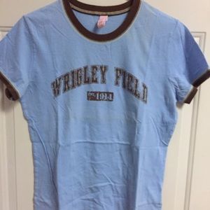 💙❤️WRIGLEY FIELD TSHIRT💙❤️
