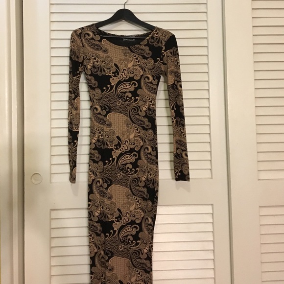 NWT-Long sleeve dress