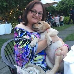 Meet your Posher, Jennifer