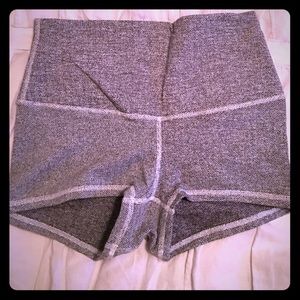 Lululemon high waisted boogie short