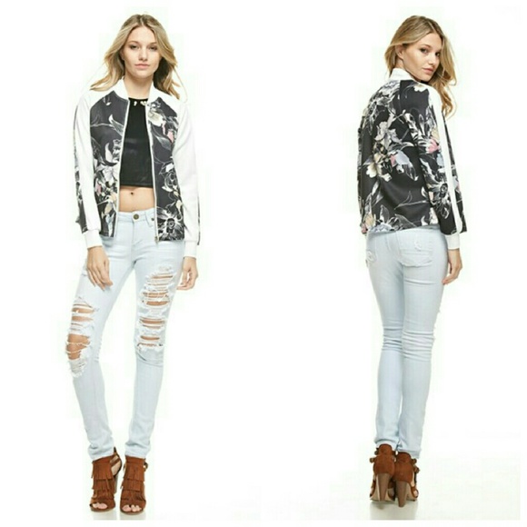 Floral Print Bomber Style Jacket - Picture 3 of 4
