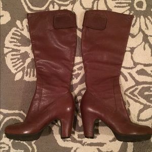 Kenneth Cole leather boots