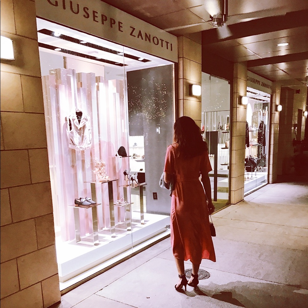 Meet your Posher, Jonelle