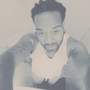 Meet your Posher, Carlos