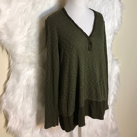 Anthropologie Left of Center Dark Olive green Top - Picture 2 of 3
