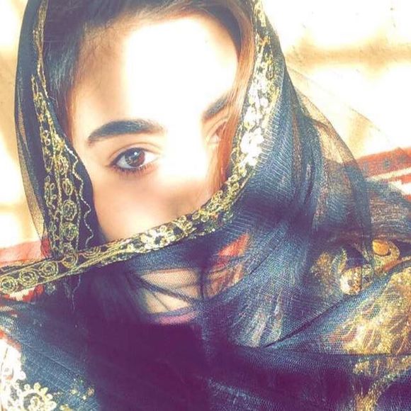 Meet your Posher, Hawraa