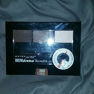 Maybelline browdrama pro pallet