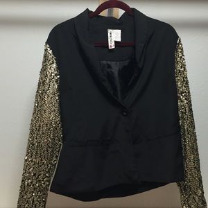Gold sleeved jacket