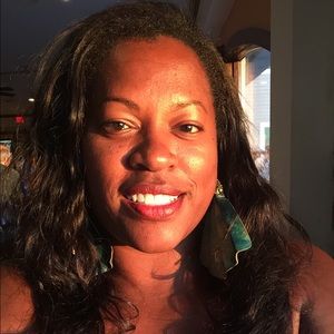 Meet your Posher, Jeanell