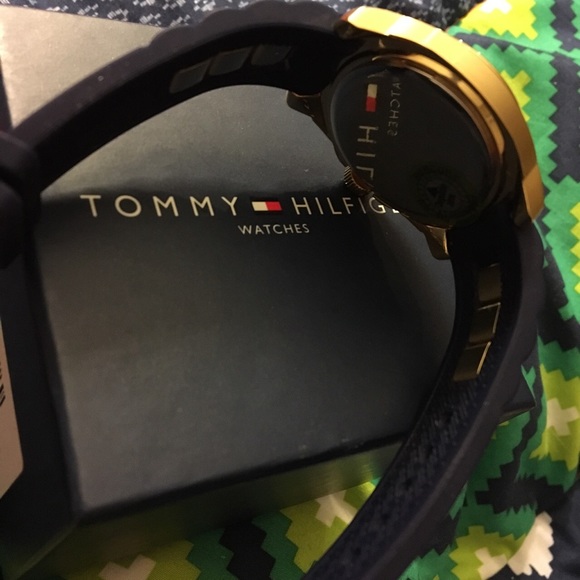 Tommy Hilfiger woman watch. Great condition. main image 2