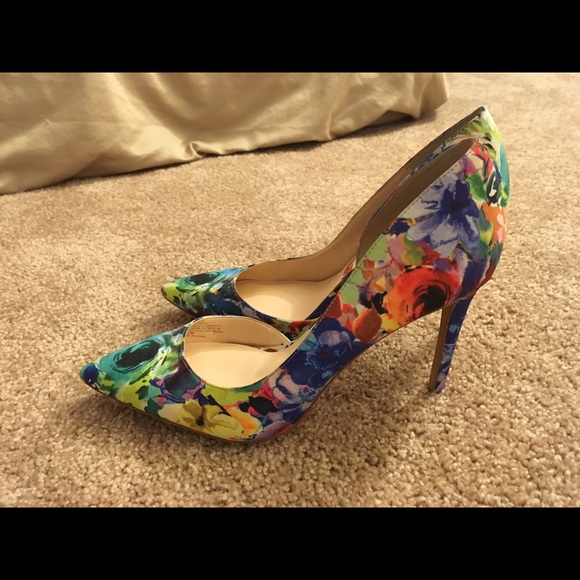 Steve Madden Flower Shoes