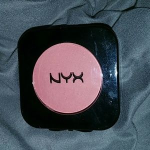 Nyx blush