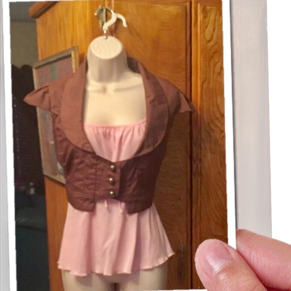 Cute brown vest XL nwot