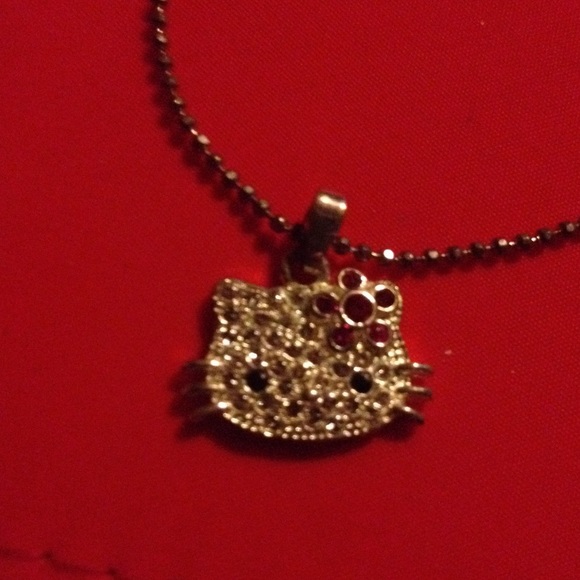 Hello Kitty Rhinestone Necklace - Picture 4 of 4