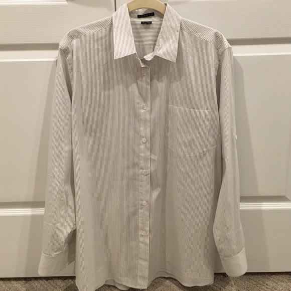 Brand new Theory button down pinstripe blouse