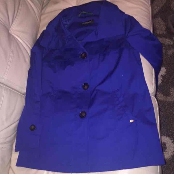 Ellen Tracy blue rain jacket