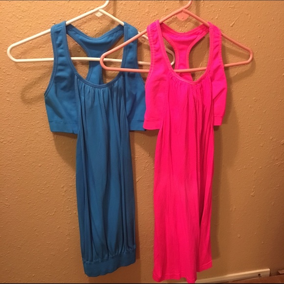 Nux workout tops with built in bra