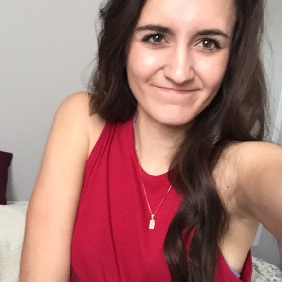 Meet your Posher, Halley - Picture 6 of 7