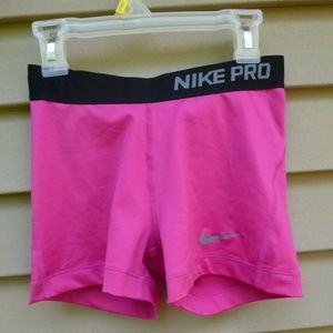 Nike pro work out shorts
