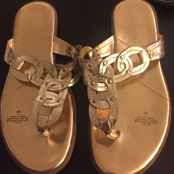 Enzo Angiolini Gold Flip Flop