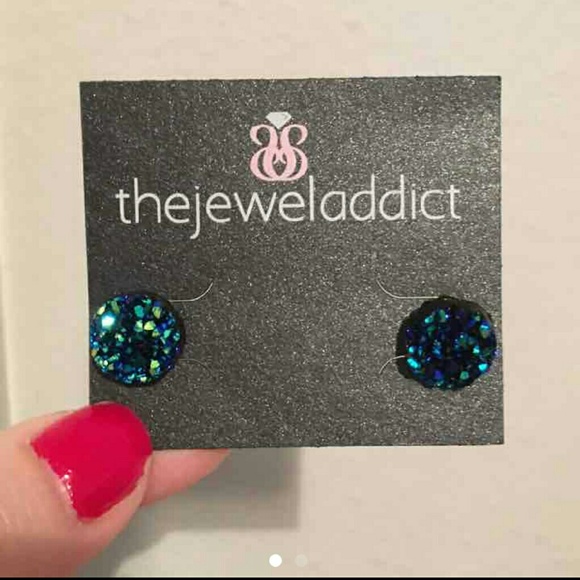 Mineral earrings - Picture 1 of 1