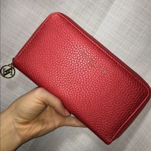 ❌FLASH SALE❌ coral wallet NEVER USED
