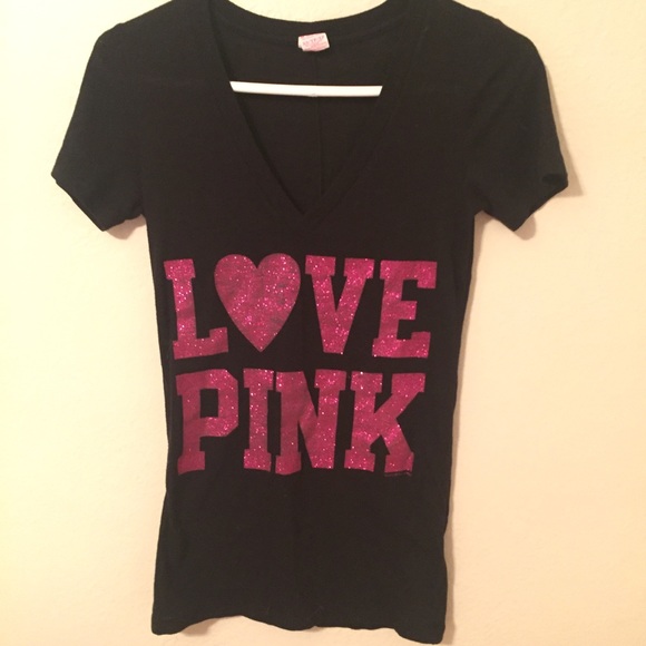 VS v-neck
