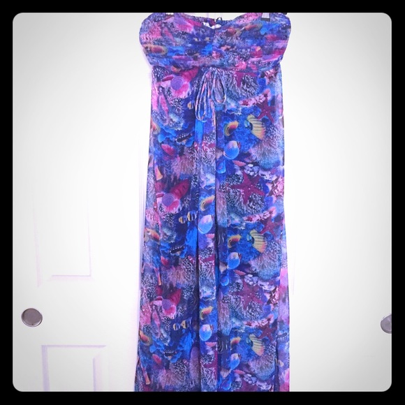 Maxi Dress Multi Colored Tropical Fish Pattern