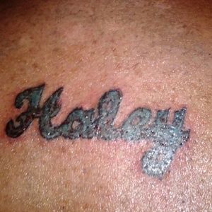 Meet your Posher, Haley