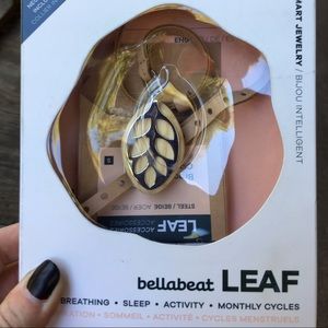 Bella leaf by Bella beat