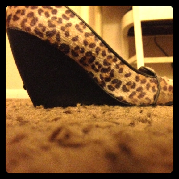 Leopard print wedged heels - Picture 1 of 1