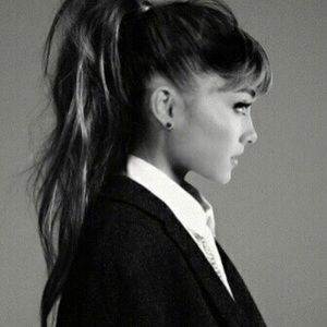 Meet your Posher, Lacey