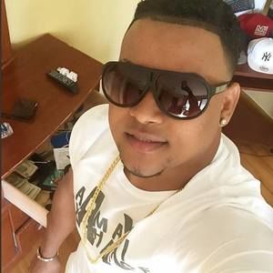 Meet your Posher, Adalberto antonio