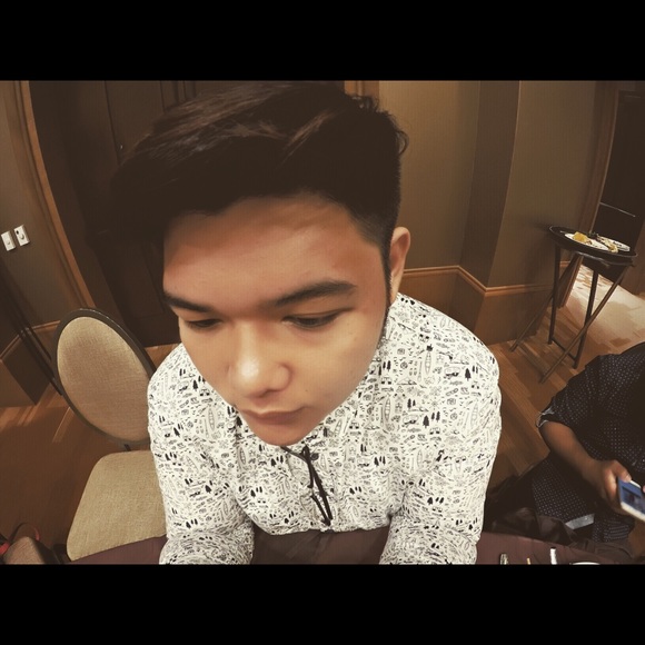 Meet your Posher, John paulo