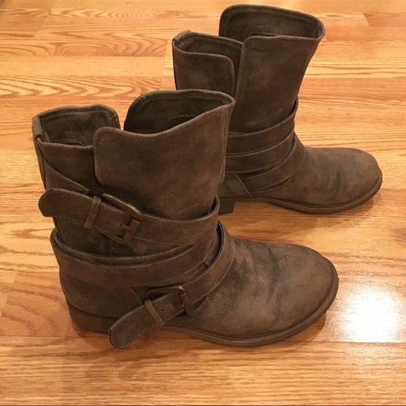 Taupe slip-on combat boots