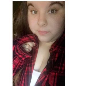 Meet your Posher, Katie-rae